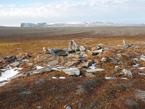 Thule house ruins