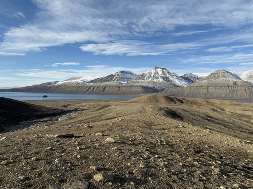 Tundra Hike